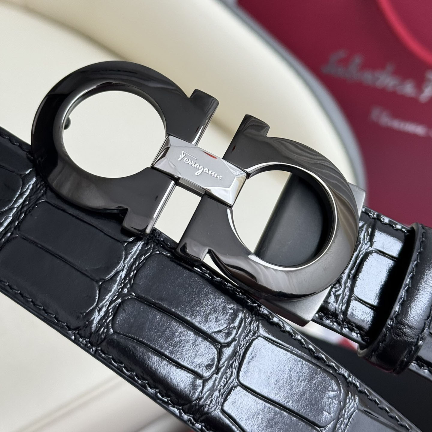 Ferragamo Men's Double Gancini Buckle Reversible Belt In Black Crocodile-Embossed Calfskin With Gold/Silver/Black Hardware 35mm - 图片 8