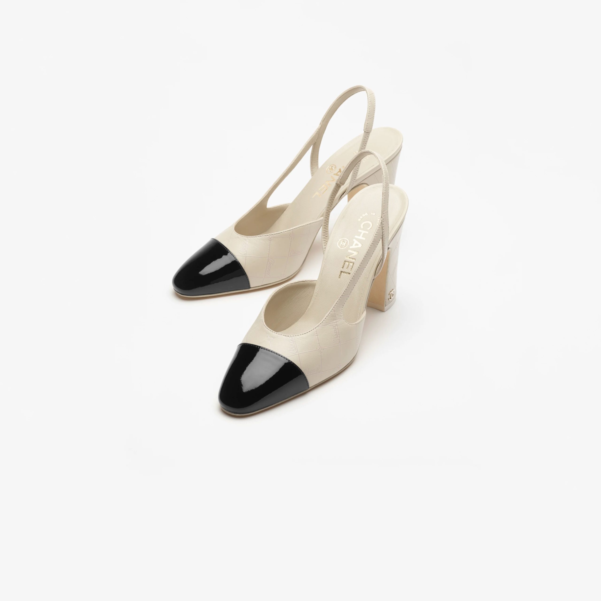Chanel lambskin, calf patent leather, ivory white and black Rear lace up high heels High Heels Sandal - 图片 3