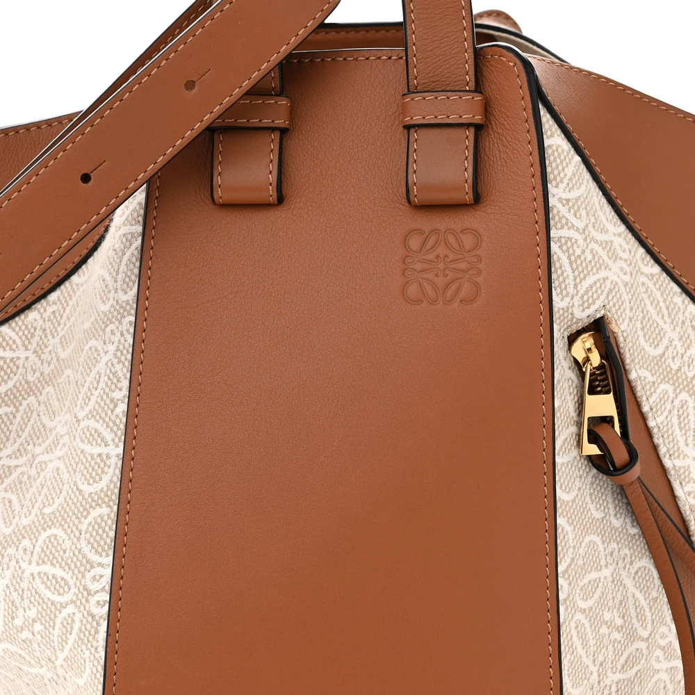 Loewe Anagram Hammock Shoulder Bag Small Ecru/Tan Calfskin Leather & Canvas Gold Hardware - 图片 8