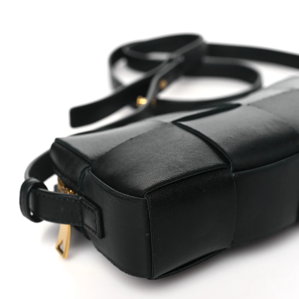 Bottega Veneta Mini Intreccio Cassette Phone Pouch Crossbody Bag Black Lambskin Leather - 图片 4