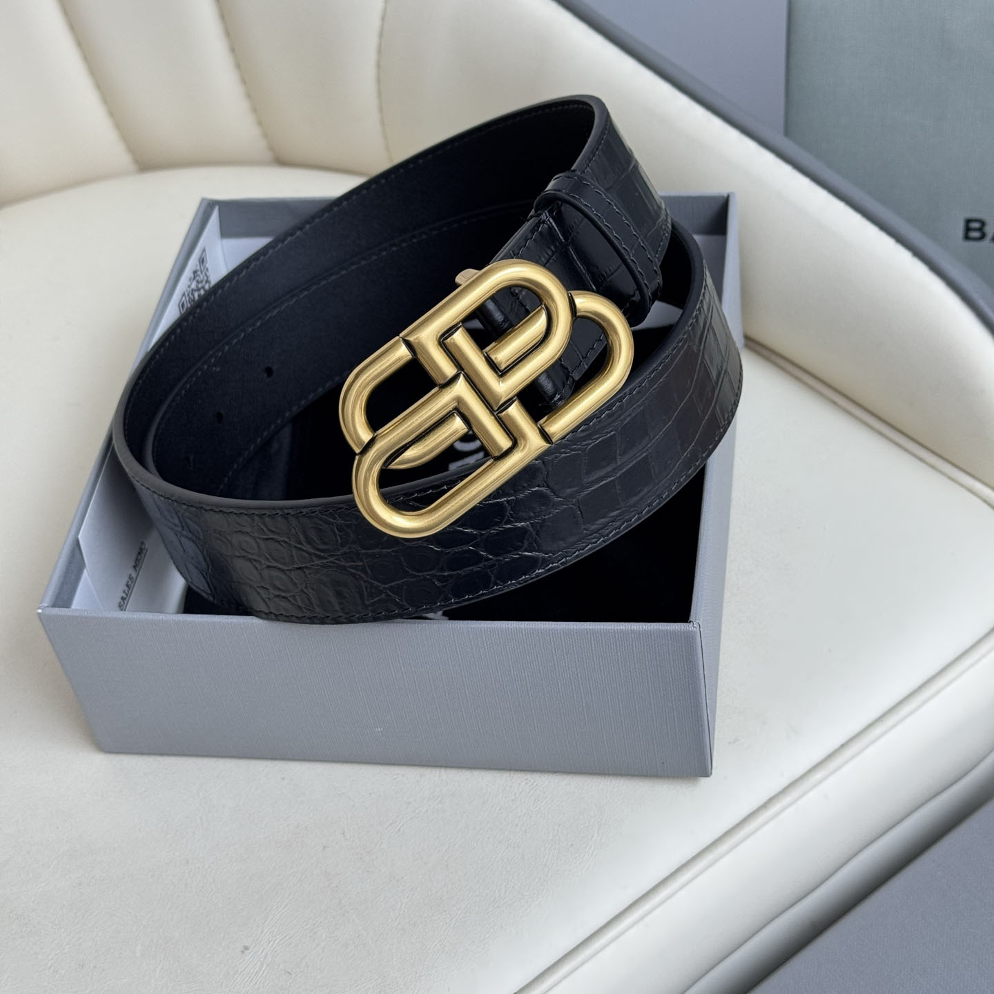 Balenciaga Men's New BB Palladium Buckle Belt In Black Embossed Crocodile Calfskin With Silver/Gold/Matte Black Hardware 35mm - 图片 5