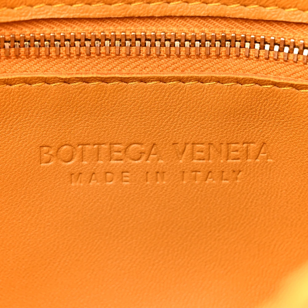 Bottega Veneta Maxi Intrecciato Cassette Crossbody Bag Cob Lambskin Leather - 图片 2
