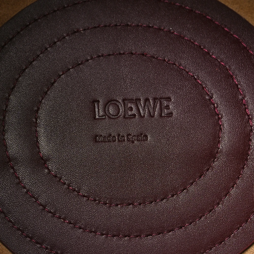 Loewe Paseo Bag Small Burgundy Shiny Nappa Calfskin Leather - 图片 2