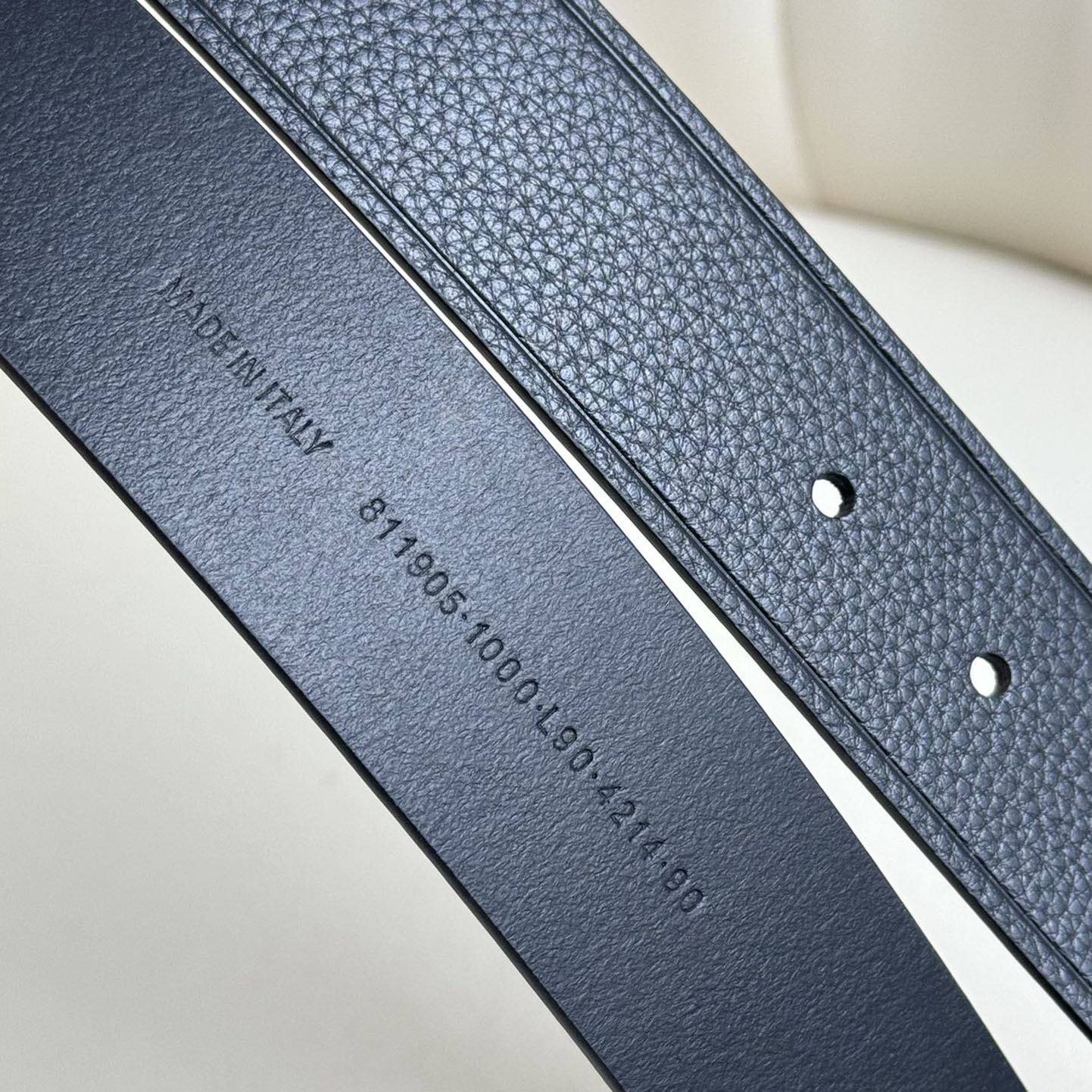 Balenciaga Men's Classic B Large Belt In Black Grained Calfskin With Gold/Silver Hardware 35mm - 图片 10
