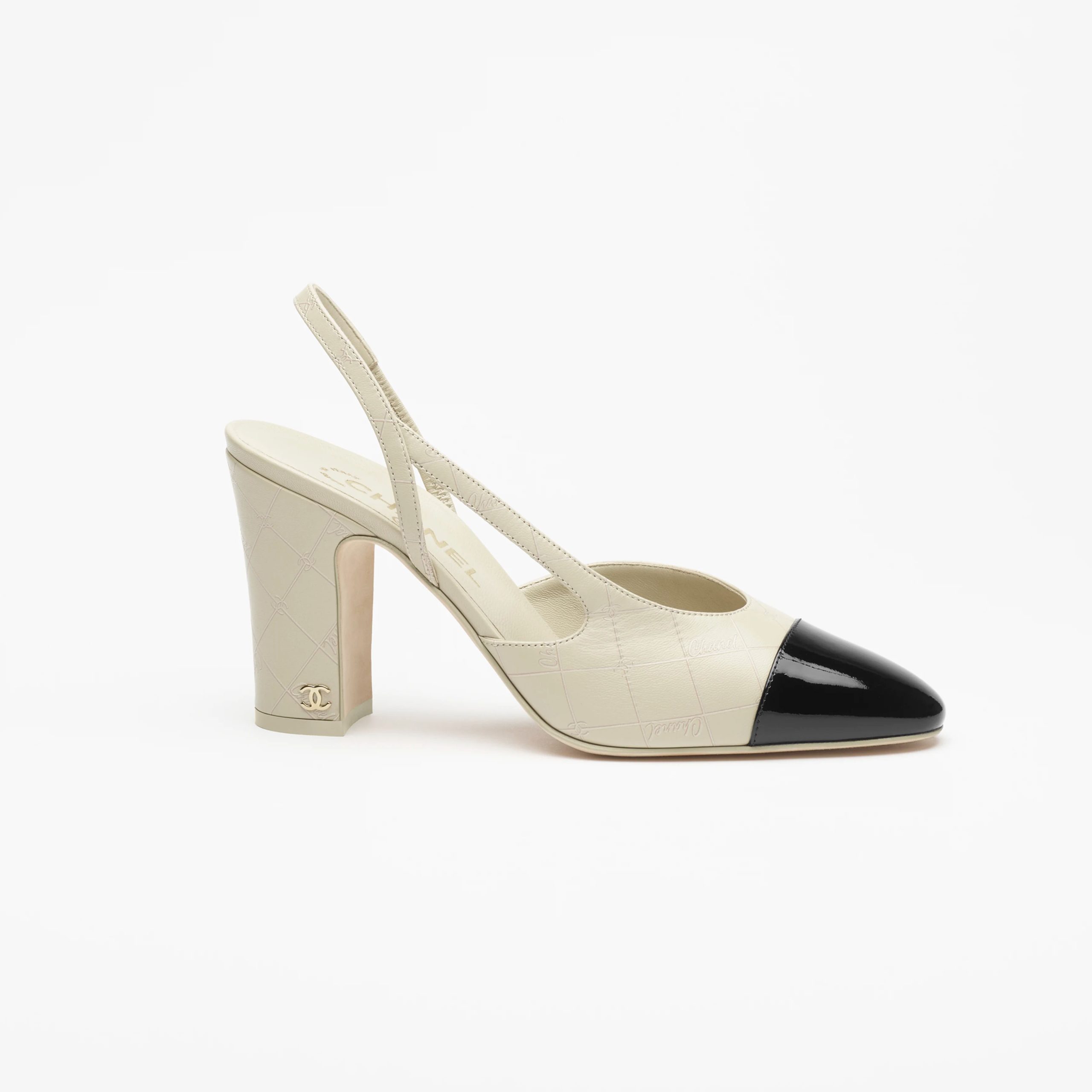 Chanel lambskin, calf patent leather, ivory white and black Rear lace up high heels High Heels Sandal - 图片 2
