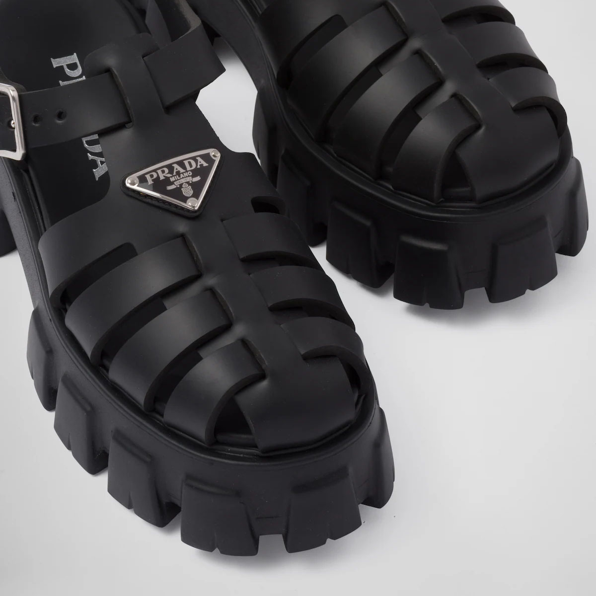 PRADA Black rubber Monolith sandals - 图片 3
