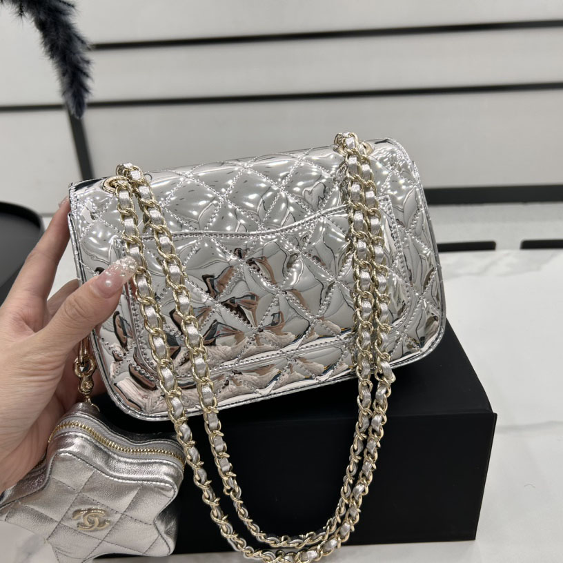 Chanel Silver / Gold / Black Crossbody Bags - 图片 4