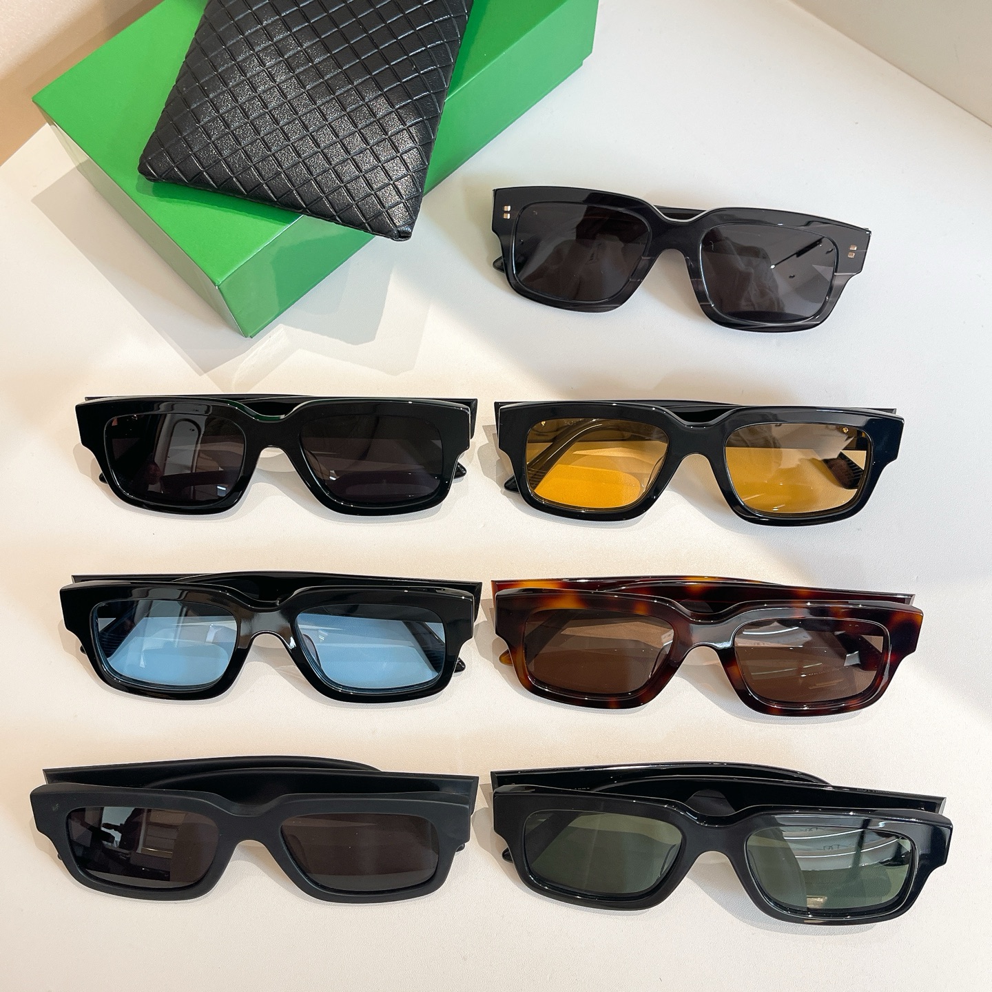 Bottega Veneta square frame glasses black/matte black/orange black/blue black/green black/brown leopard/black white color Size 47口19-140 - 图片 8