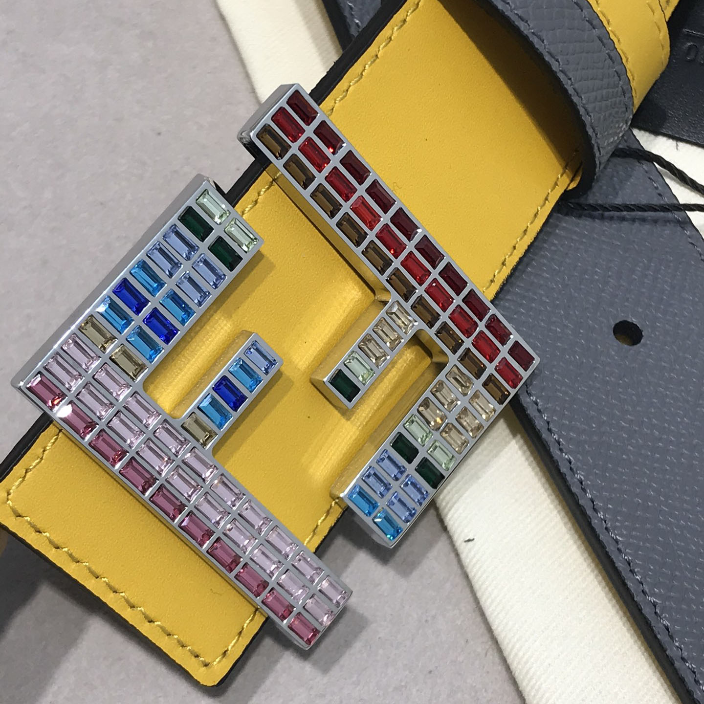 Fendi Men's FF Multicolor Buckle Belt In Blue/Yellow/Red/Black Epsom Calfskin With Silver/Black Hardware 38mm - 图片 8
