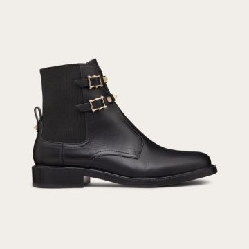 VALENTINO ROCKSTUD Calf rivet ankle boots (heel 2 cm high)