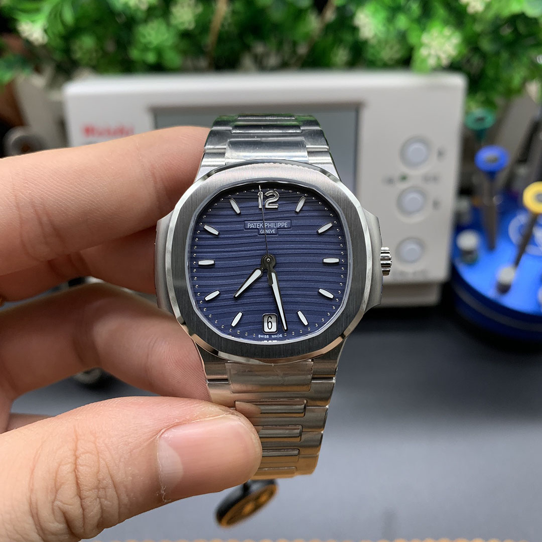 PATEK PHILIPPE-NAUTILUS-REF.7118-1A-001-35.2MM - 图片 2