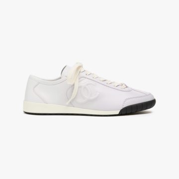 Chanel Calfskin printed in lavender Sneakers