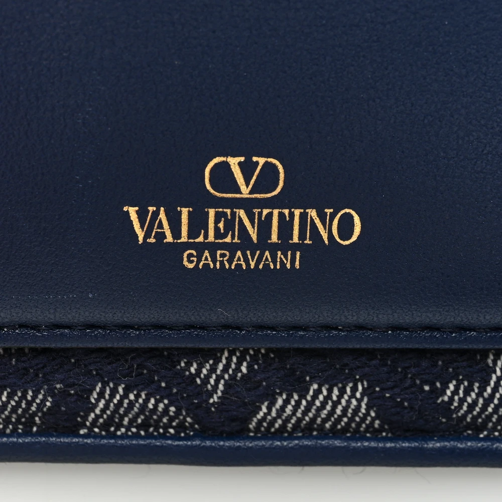 Valentino Garavani Small Locò Shoulder Bag Melange Denim/Worker Toile Iconographe Cotton VLogo Gold Hardware - 图片 6