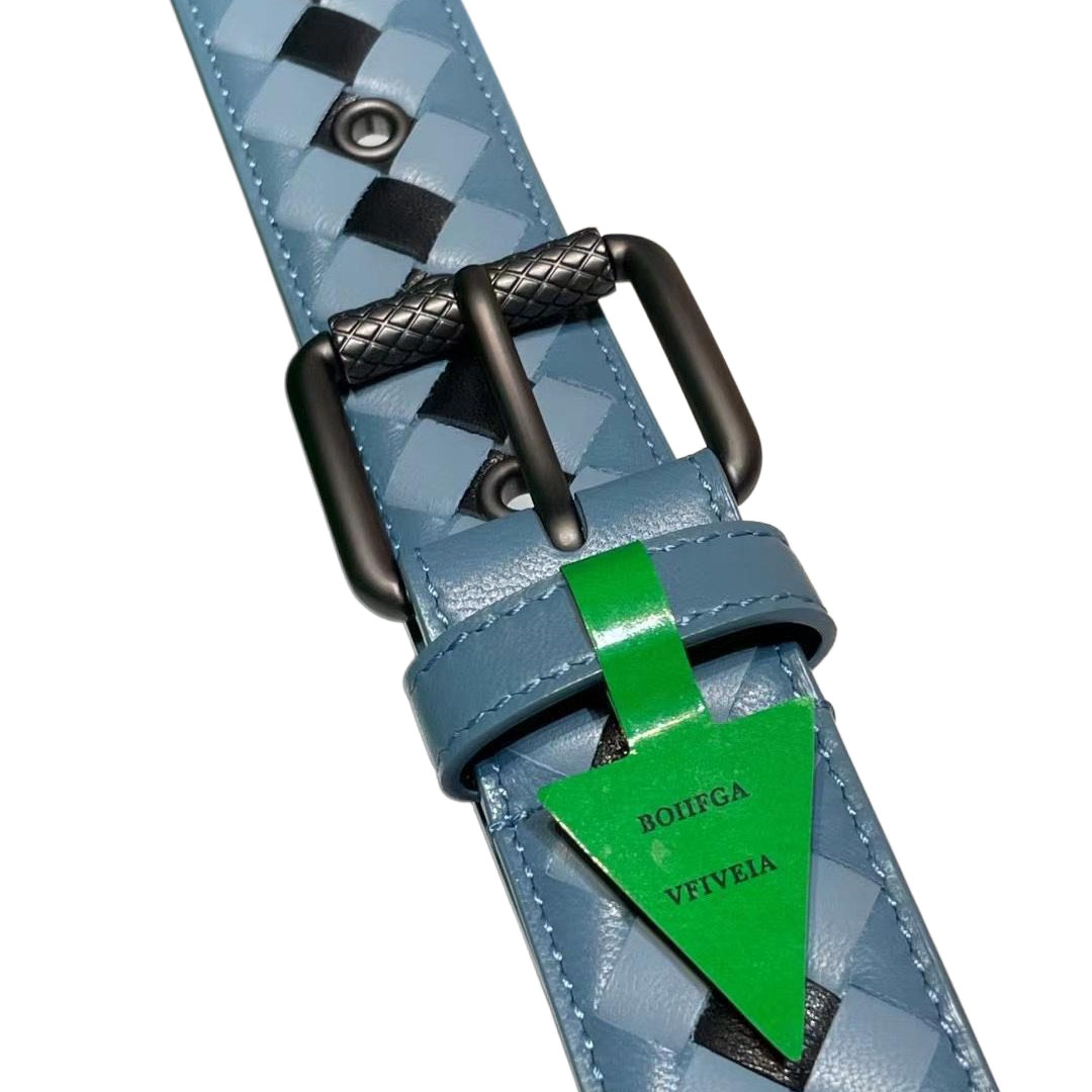 Bottega Veneta Men's Square Buckle Intrecciato Belt In Multicolor Calfskin With Silver/Matte Gun Black Hardware 35mm - 图片 4