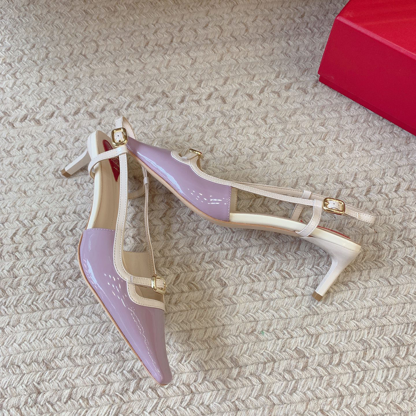 Roger Vivier Viv' Canard Slingback Pumps High Heels In Purple/White/Pink/Yellow/Blue Patent Leather With Metal Buckle (Heel Height 5.5cm) - 图片 3