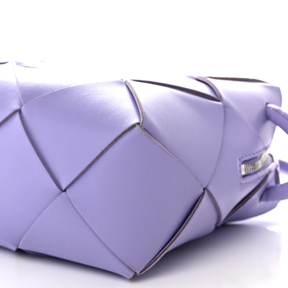 Bottega Veneta Maxi Intrecciato Small Cassette Camera Bag Wisteria Lambskin Leather - 图片 5