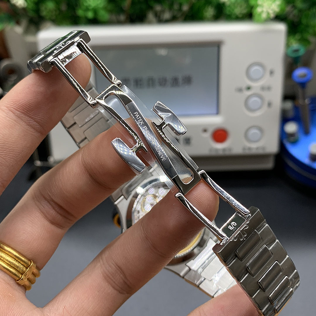 PATEK PHILIPPE-NAUTILUS-REF.7118-1A-001-35.2MM - 图片 7