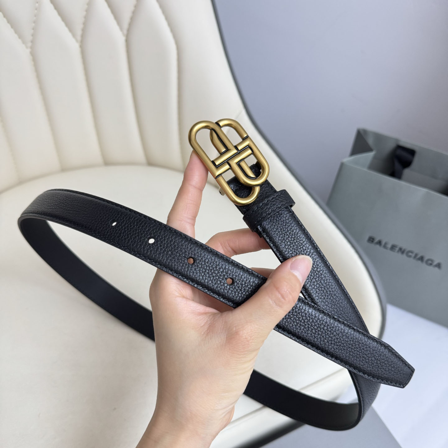 Balenciaga Women's BB Thin Belt In Black Grained Calfskin With Aged-Gold/Silver/Matte Black Hardware 25mm - 图片 6
