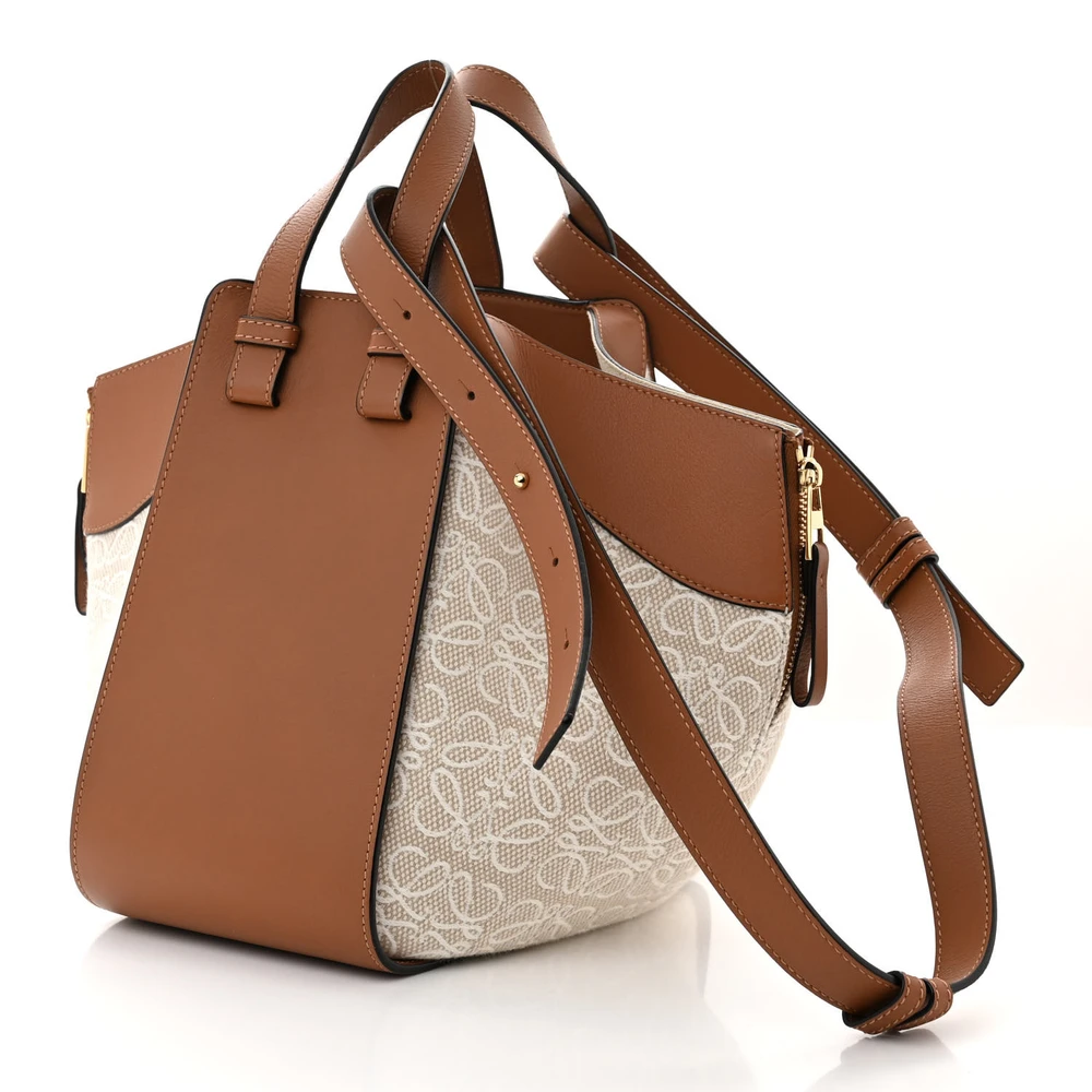 Loewe Anagram Hammock Shoulder Bag Small Ecru/Tan Calfskin Leather & Canvas Gold Hardware - 图片 3