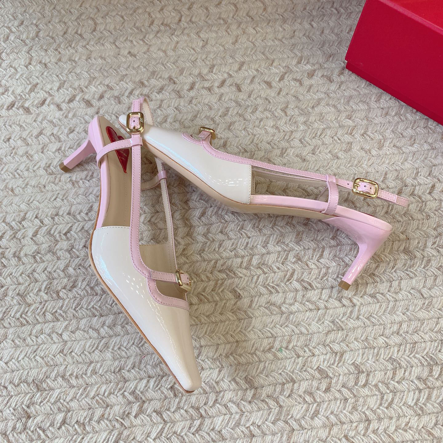 Roger Vivier Viv' Canard Slingback Pumps High Heels In Purple/White/Pink/Yellow/Blue Patent Leather With Metal Buckle (Heel Height 5.5cm) - 图片 10