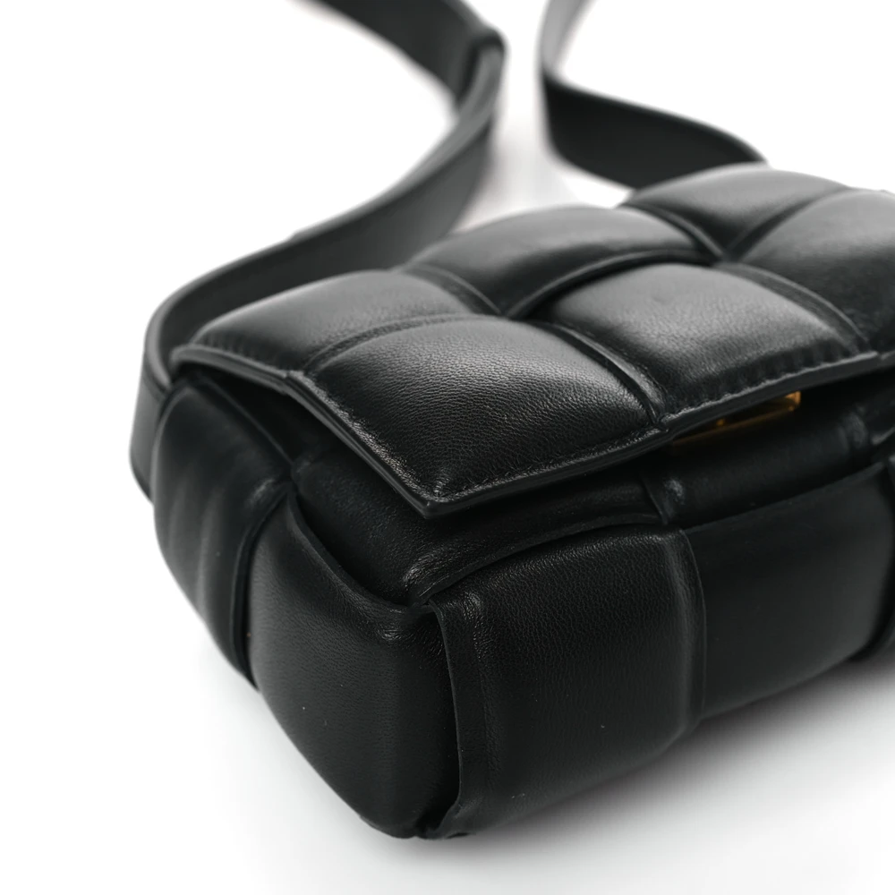 Bottega Veneta Maxi Intreccio Padded Mini Candy Cassette Crossbody Bag Black Lambskin Leather - 图片 4