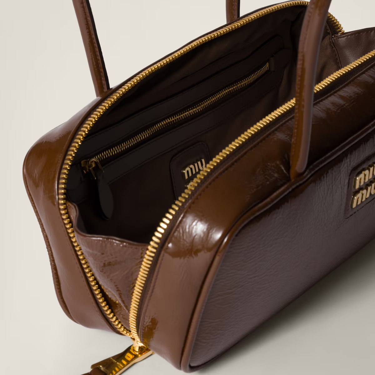 Miu Miu Beau Naplak Patent Leather Brown Top-Handle Bags - 图片 5