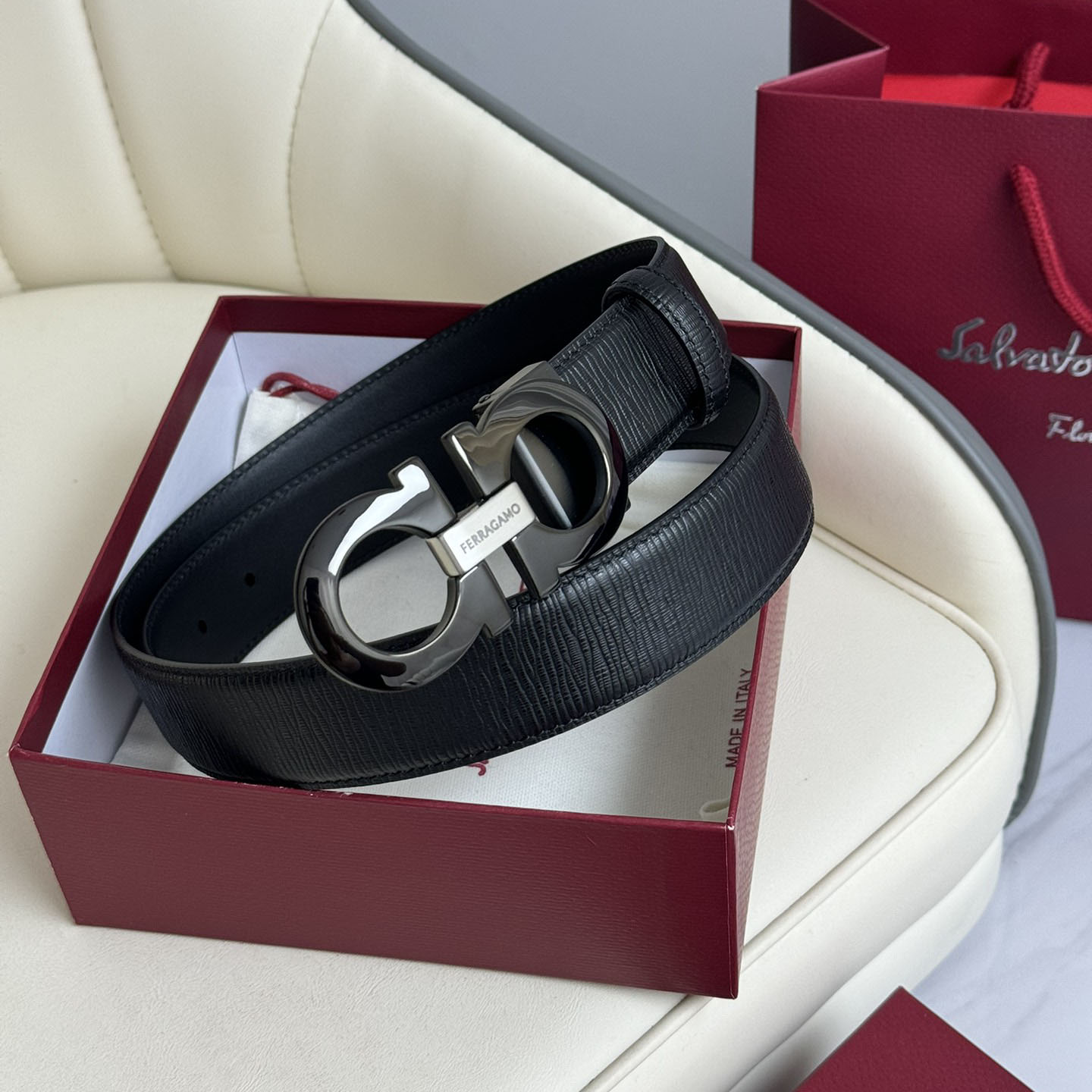 Ferragamo Men's Double Gancini Buckle Reversible Belt In Black Calfskin With Gold/Silver/Black Hardware 35mm - 图片 9