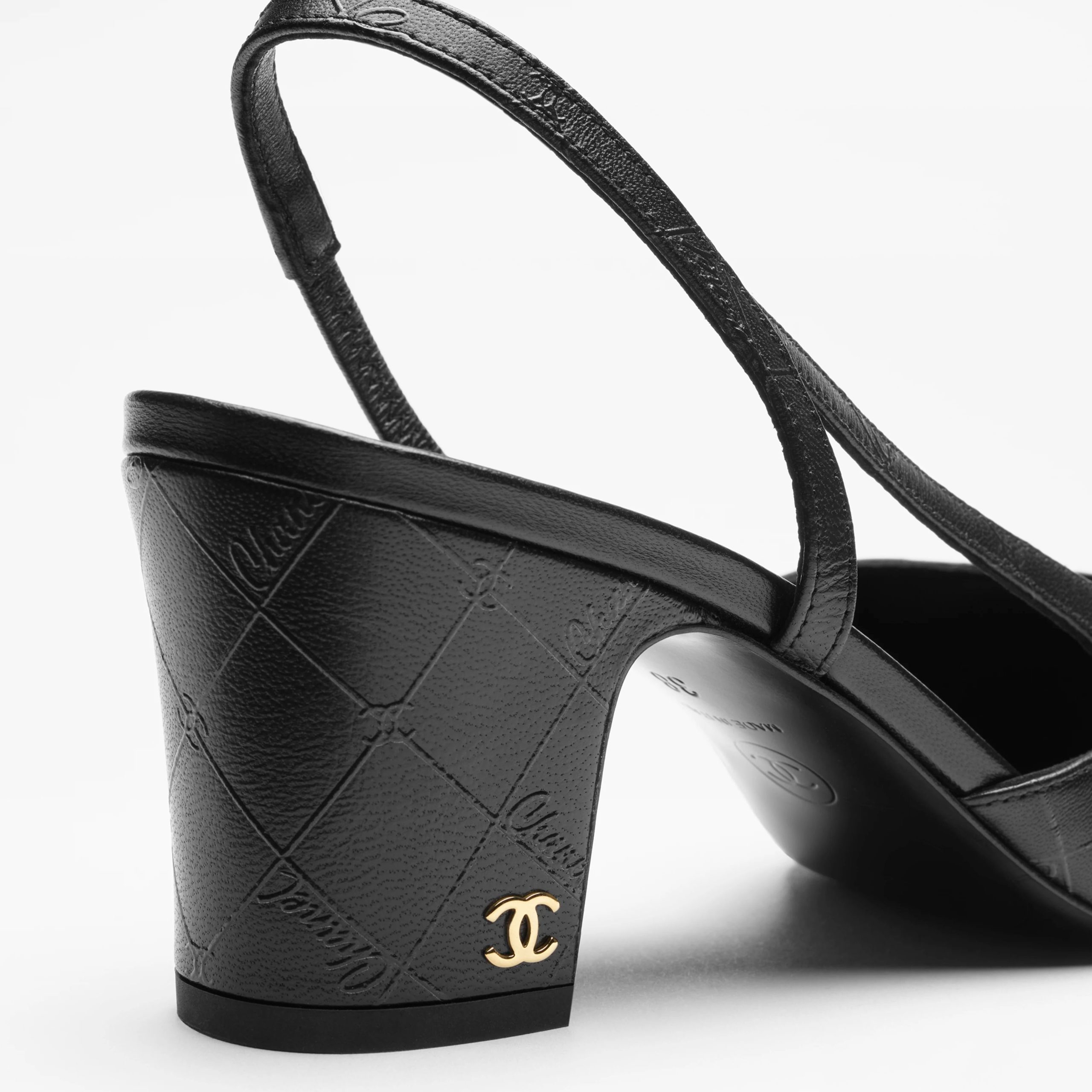 Chanel lambskin, calf patent leather, black Rear lace up high heels High Heels Sandal - 图片 5
