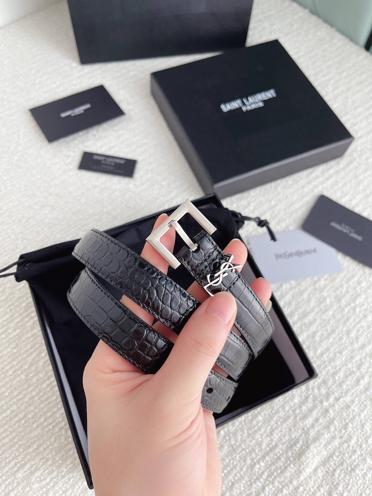 Saint Laurent Cassandre Belt In Black Crocodile-Embossed Calfskin With Gold/Silver/Black Hardware 20mm - 图片 9
