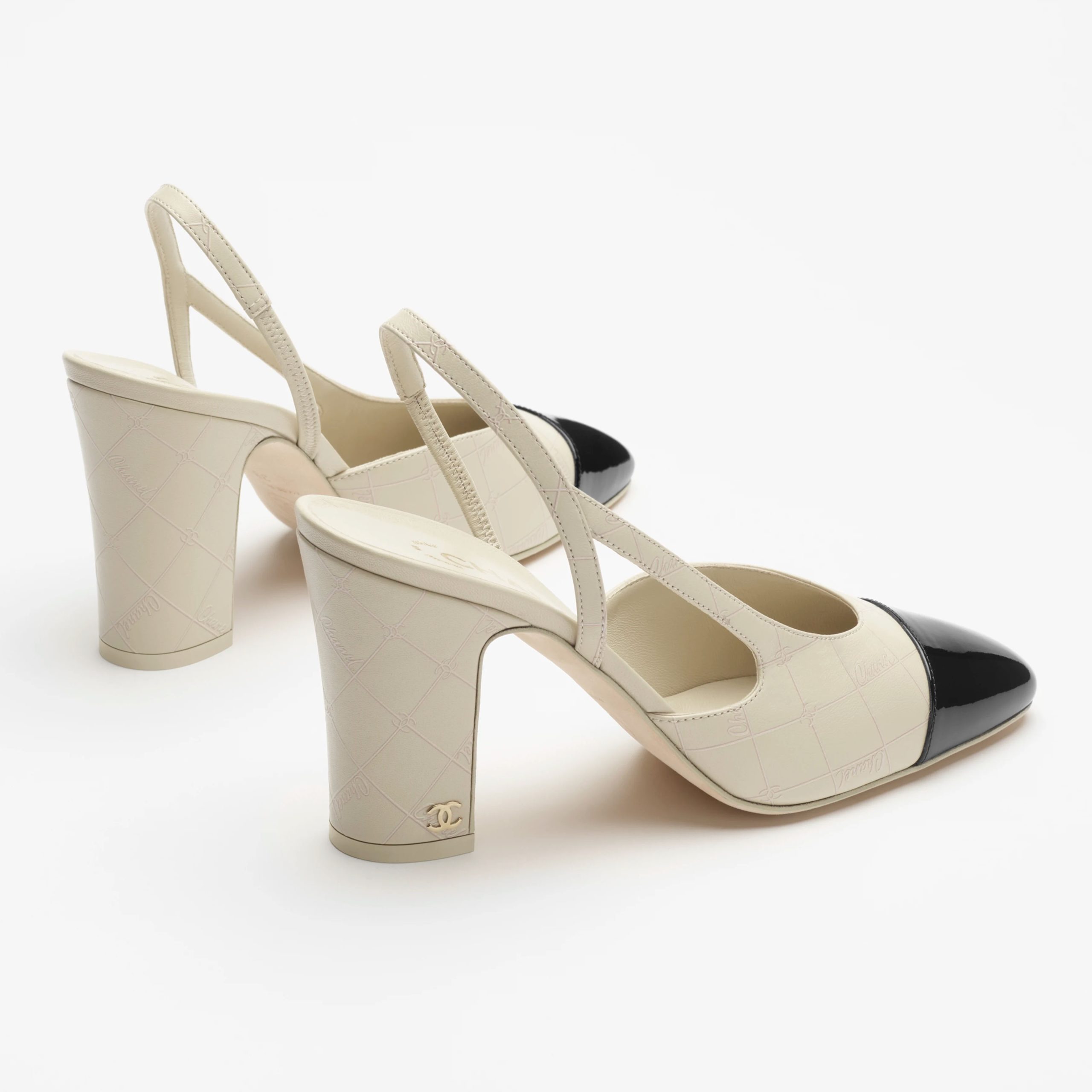 Chanel lambskin, calf patent leather, ivory white and black Rear lace up high heels High Heels Sandal - 图片 4