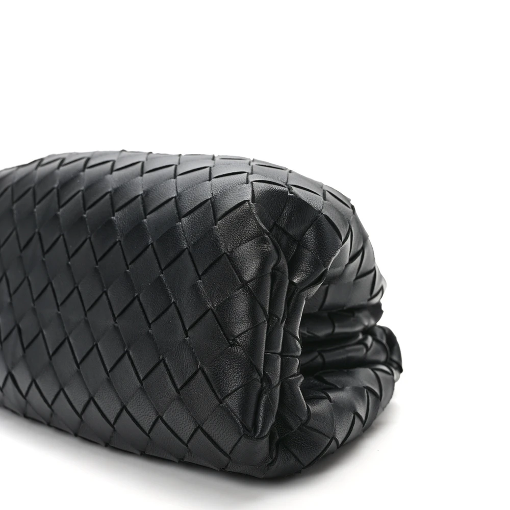 Bottega Veneta Medium Intrecciato Teen Pouch Black Nappa Leather - 图片 5