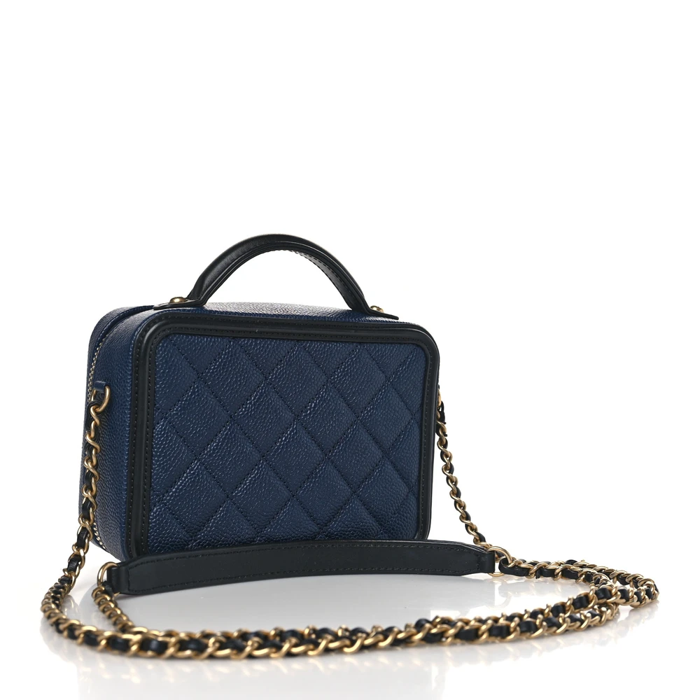 Chanel CC Filigree Vanity Case Small Navy/Black Quilted Caviar Leather Gold Hardware - 图片 3