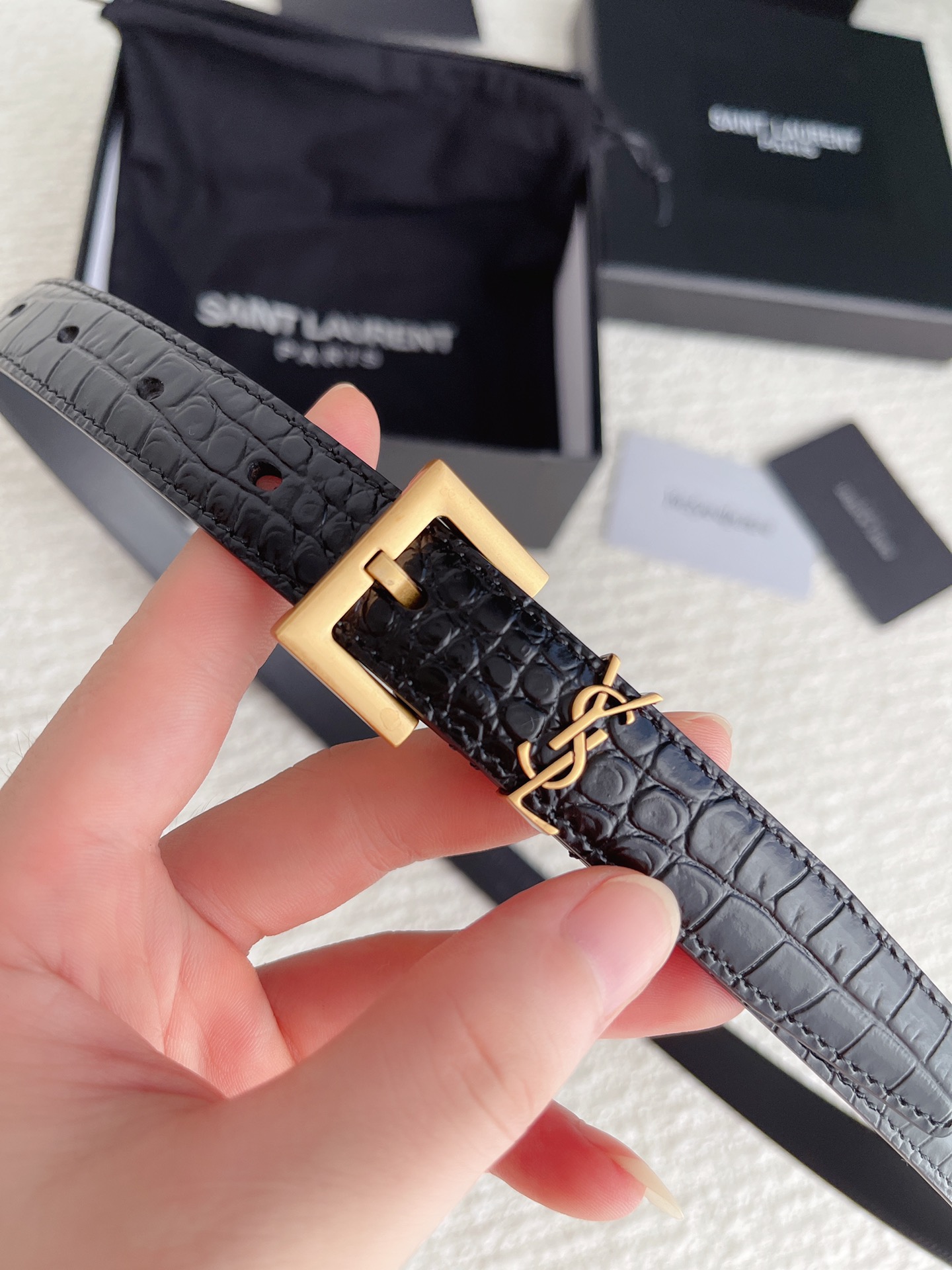 Saint Laurent Cassandre Belt In Black Crocodile-Embossed Calfskin With Gold/Silver/Black Hardware 20mm - 图片 4