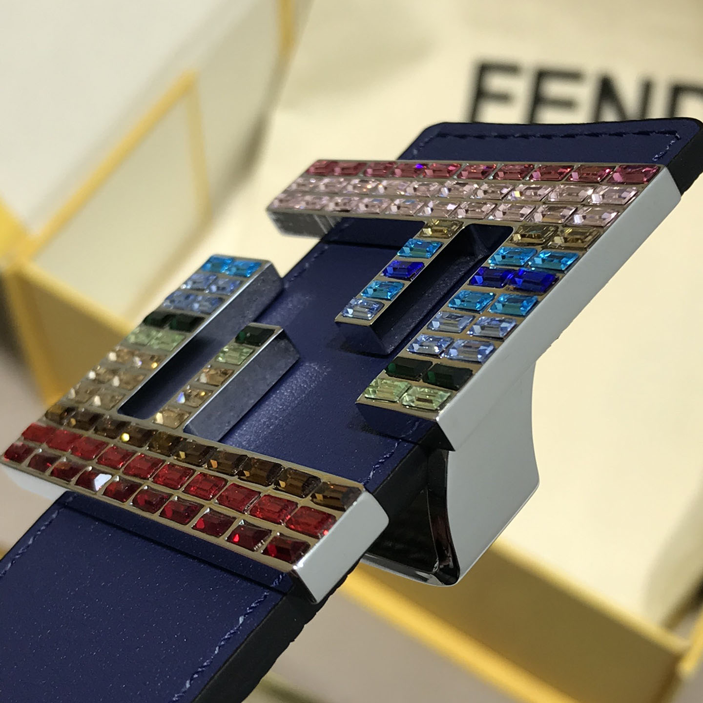 Fendi Men's FF Multicolor Buckle Belt In Blue/Yellow/Red/Black Epsom Calfskin With Silver/Black Hardware 38mm - 图片 5