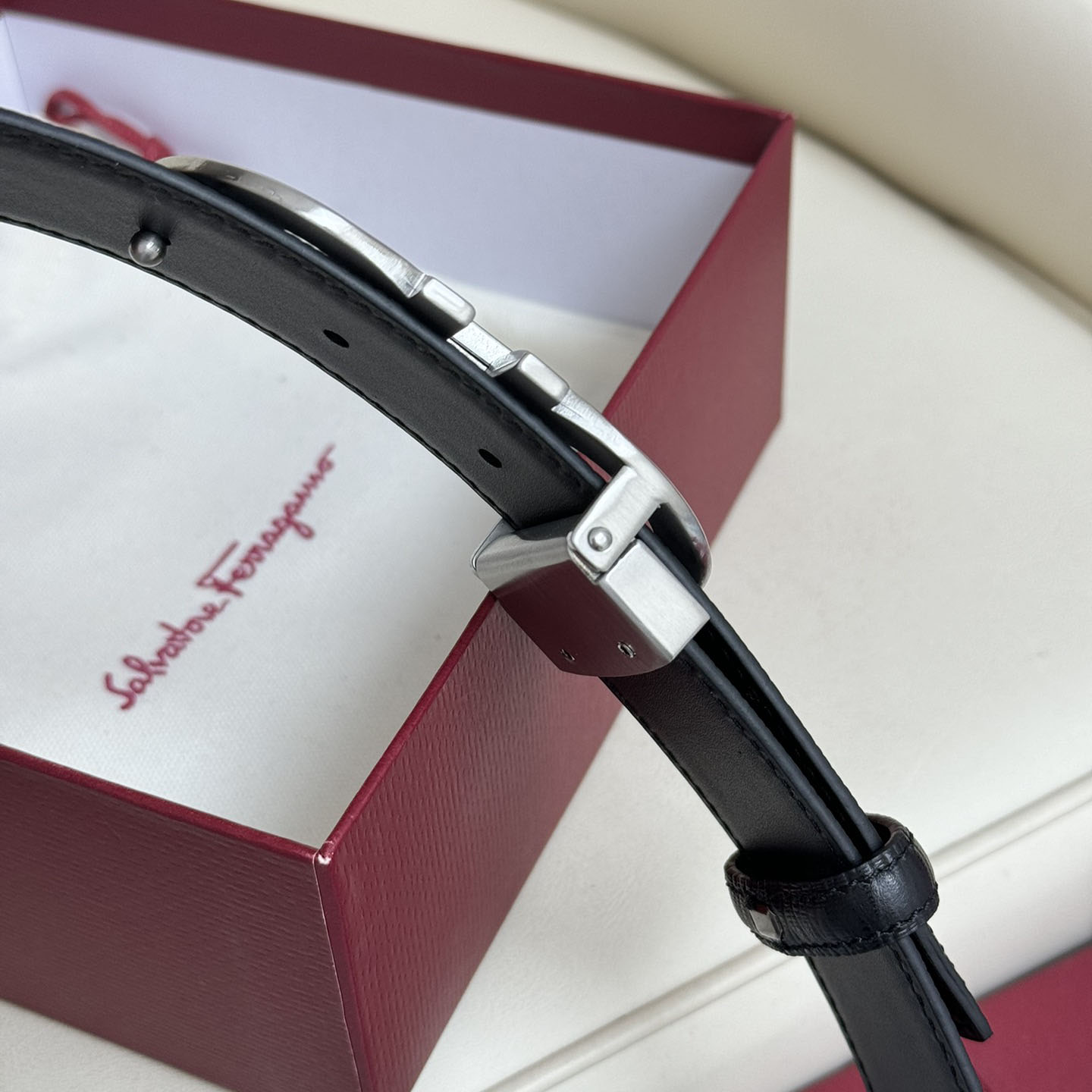 Ferragamo Men's Double Gancini Buckle Reversible Belt In Black Calfskin With Gold/Silver/Black Hardware 35mm - 图片 5