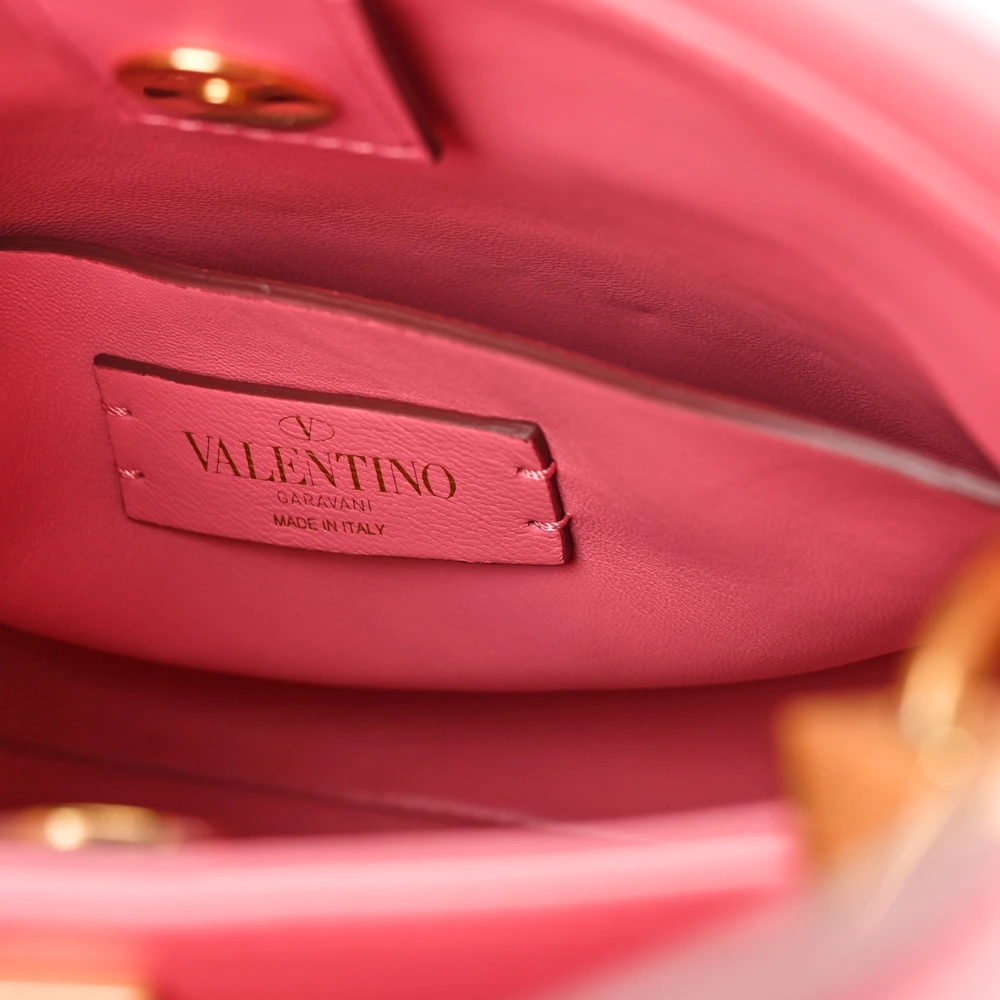 Valentino Garavani Small Roman Stud The Handle Bag Flamingo Pink Nappa Leather Gold Hardware - 图片 2