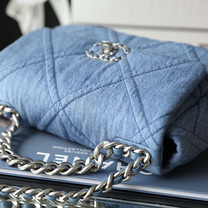 Chanel 19 Bag Light Blue Denim / Dark Blue Denim / Wine Red / Deep Red / Pink / Green / Apricot color 26cm Crossbody Bags - 图片 5