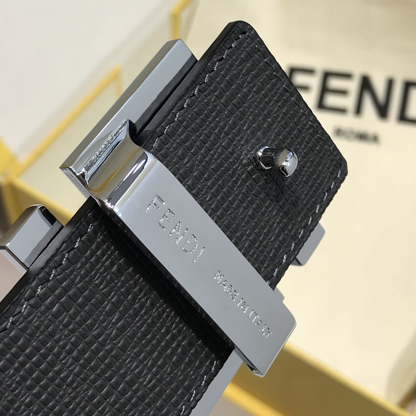 Fendi Men's FF Multicolor Buckle Belt In Blue/Yellow/Red/Black Epsom Calfskin With Silver/Black Hardware 38mm - 图片 6