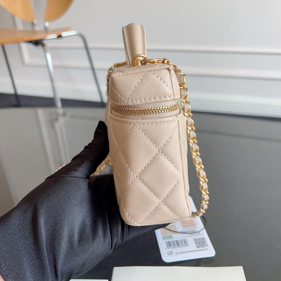 Chanel Apricot color / Yellow / Pink / white / Grey / Black Quilted Caviar Leather handle makeup bag handbag - 图片 4