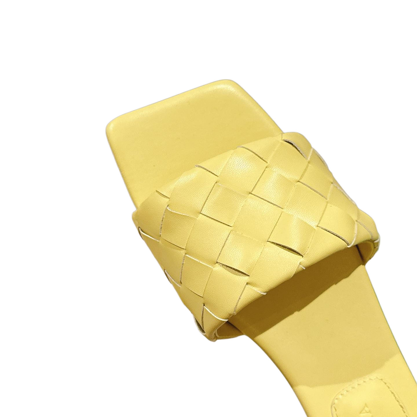 Bottega Veneta Parco Mule In Yellow Intrecciato Leather Flat Mule Sandal - 图片 3