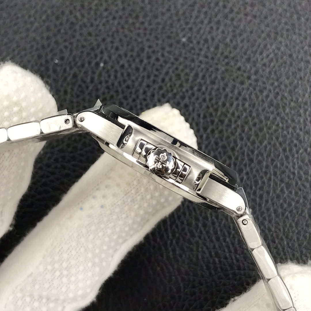 PATEK PHILIPPE-NAUTILUS-ref.7118-1200A-011-35.2mm - 图片 6