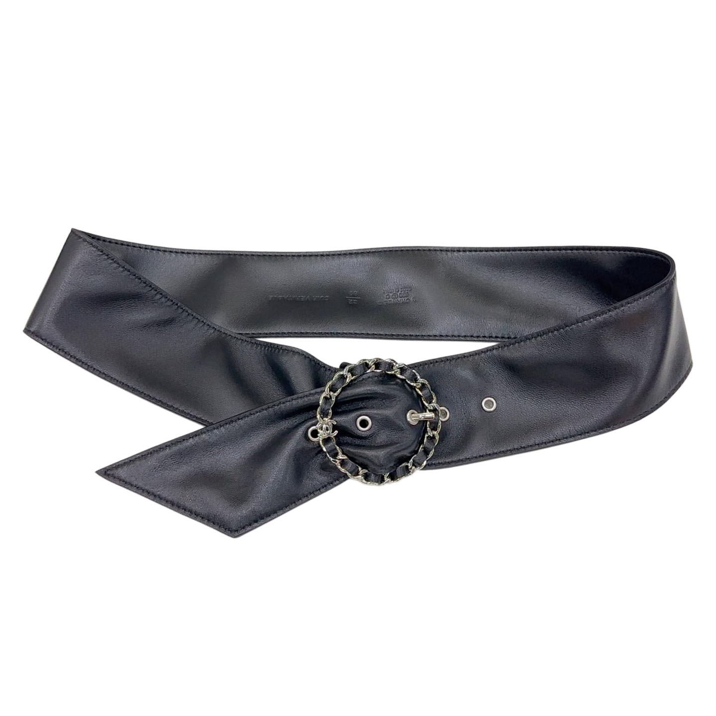 Chanel Women's Round Buckle Belt In Black Lambkin With Gold Hardware 50mm - 图片 3