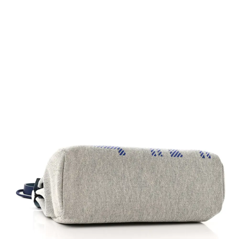 Hermès Brides de Gala Herbag Zip Retourne 31 PM Bleu de France / Ecru / Black Vache Hunter Leather & Toile H Palladium Silver Hardware - 图片 7