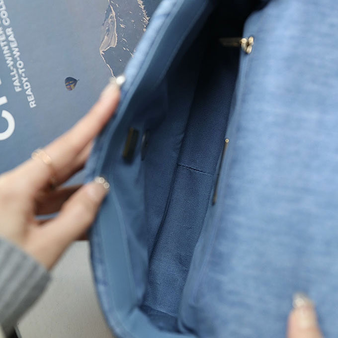 Chanel 19 Bag Light Blue Denim / Dark Blue Denim / Wine Red / Deep Red / Pink / Green / Apricot color 26cm Crossbody Bags - 图片 7