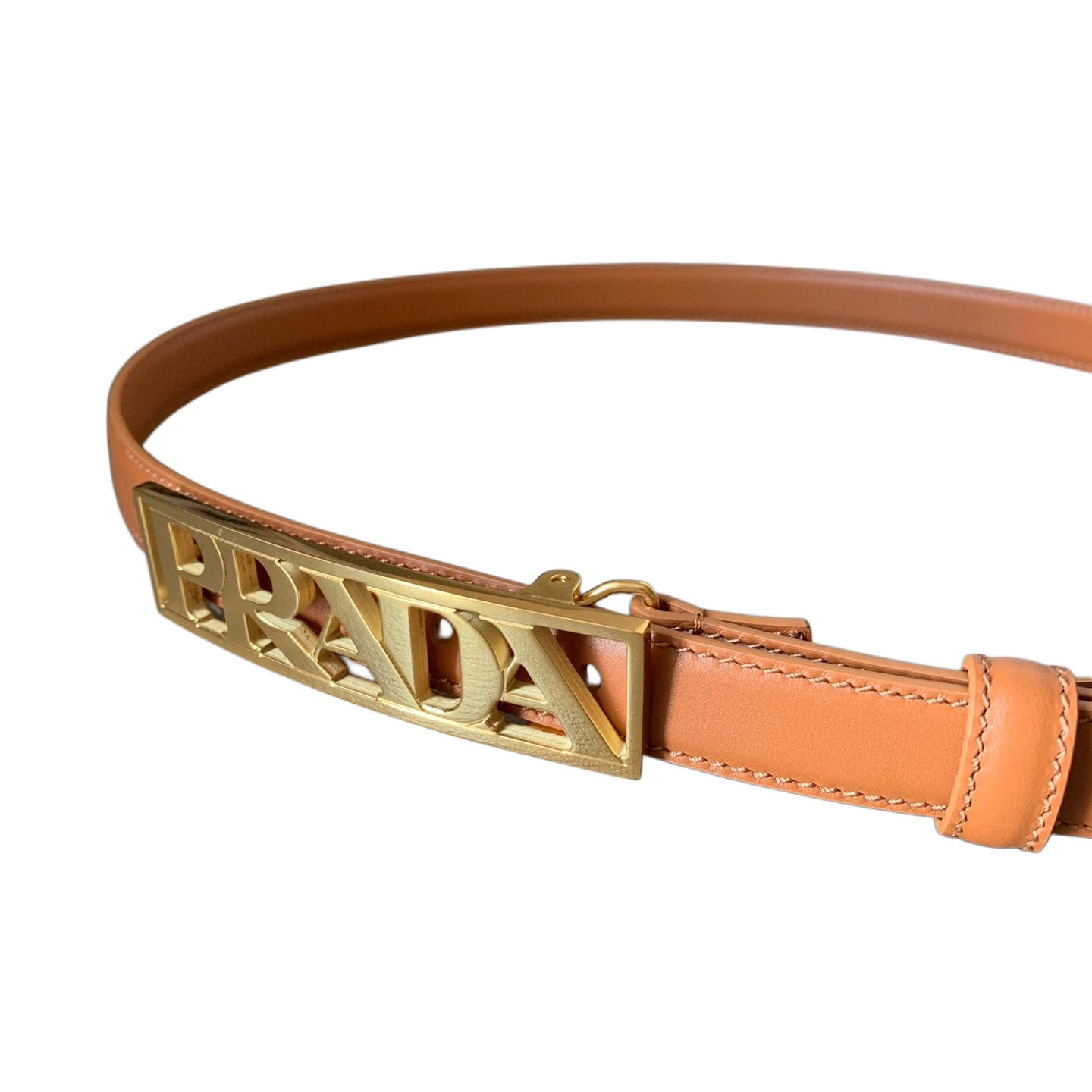 Prada Women' s Rectangled Buckle Belt In Brown/Red Calfskin With Gold Hardware 20mm - 图片 2