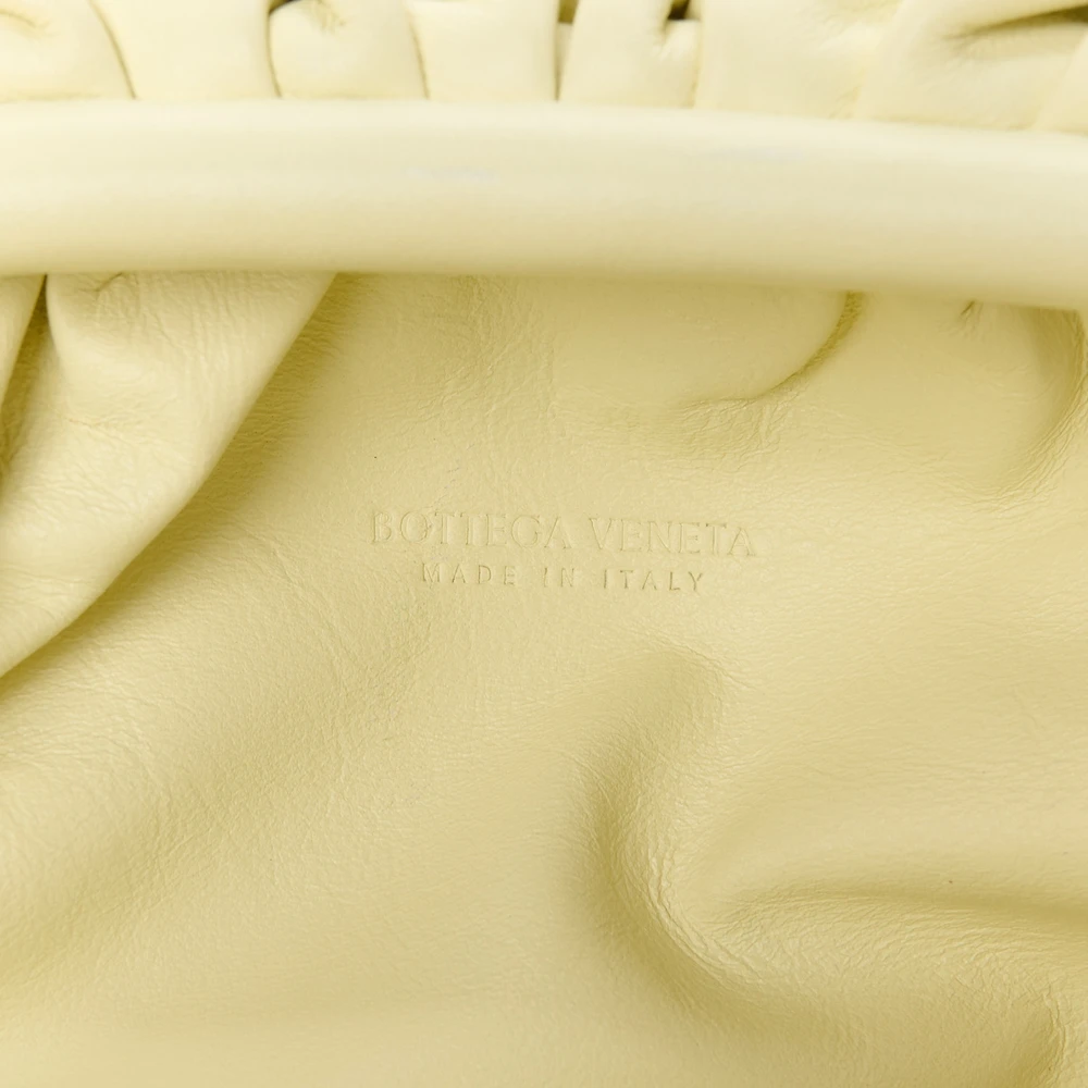 Bottega Veneta Mini The Pouch Zest Washed Butter Calf Leather - 图片 2