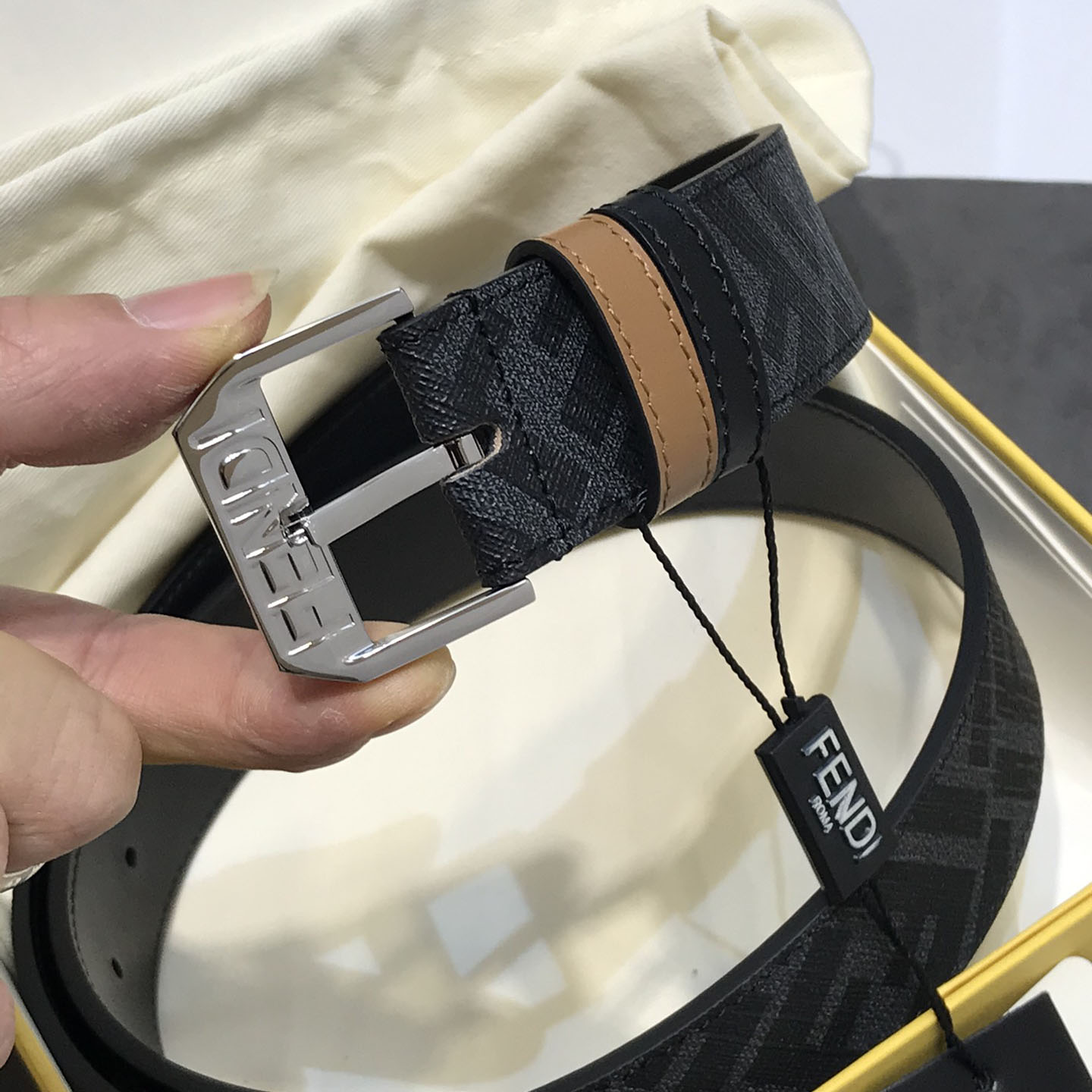 Fendi Men's Square Buckle Belt In Black/Brown Calfskin And Monogram Canvas With Gold/Silver Hardware 35mm - 图片 7