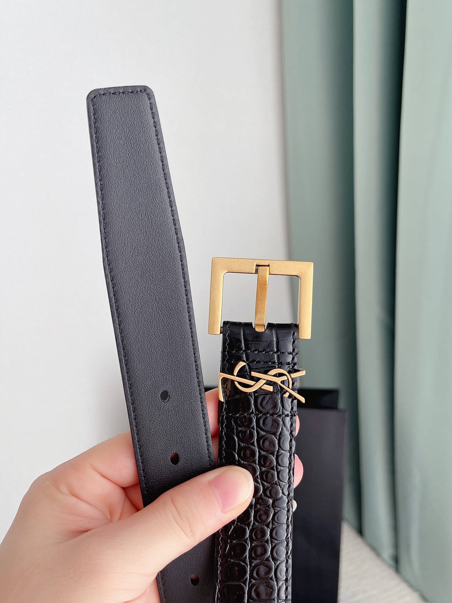 Saint Laurent Cassandre Belt In Black Crocodile-Embossed Calfskin With Gold/Silver/Black Hardware 30mm - 图片 5