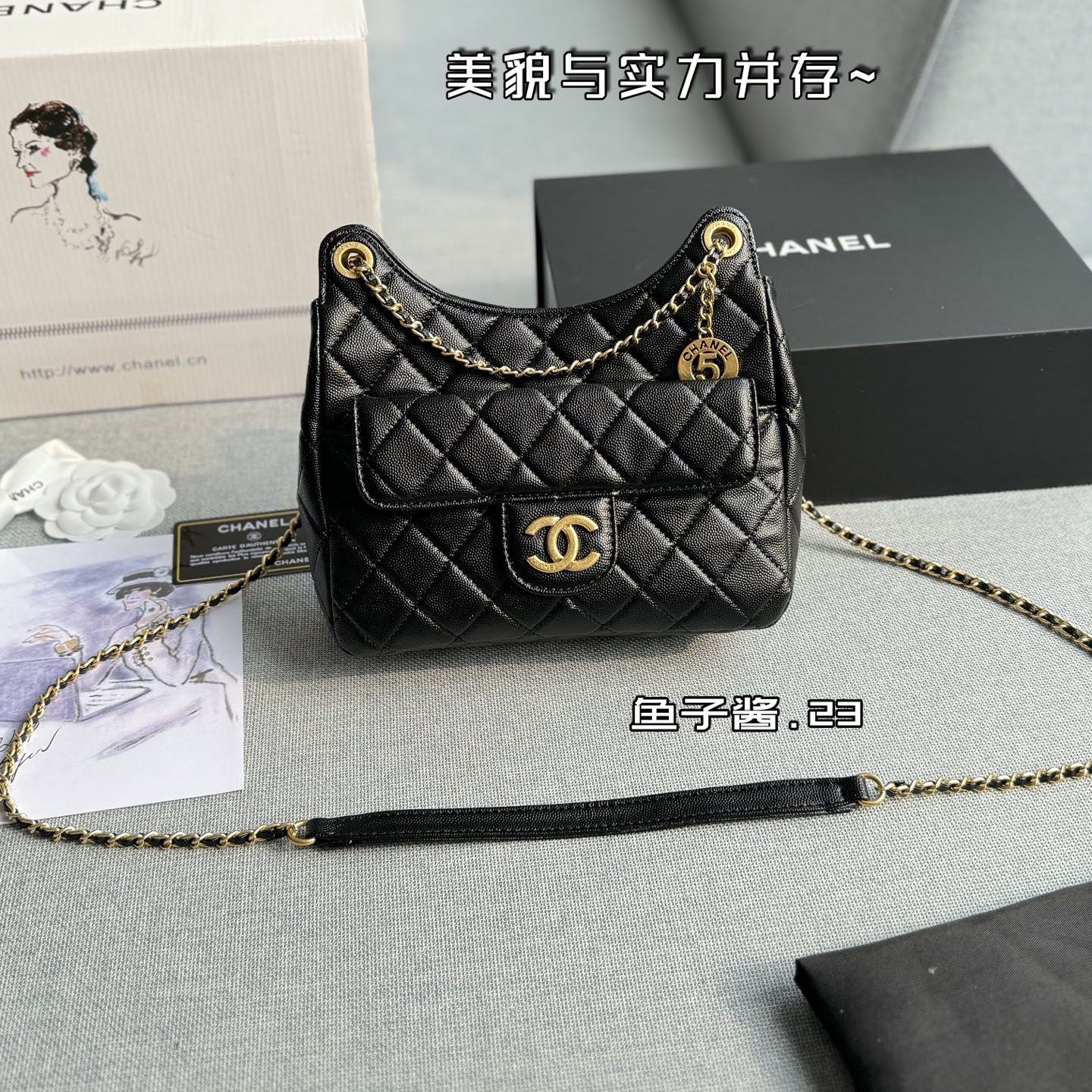 Chanel Black / White Quilted Caviar Leather / Quilted Lambskin Leather Crossbody Bags - 图片 2