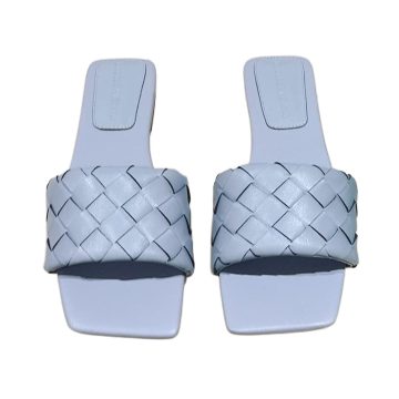 Bottega Veneta Parco Mule In Blue/Pink Intrecciato Leather Flat Mule Sandal